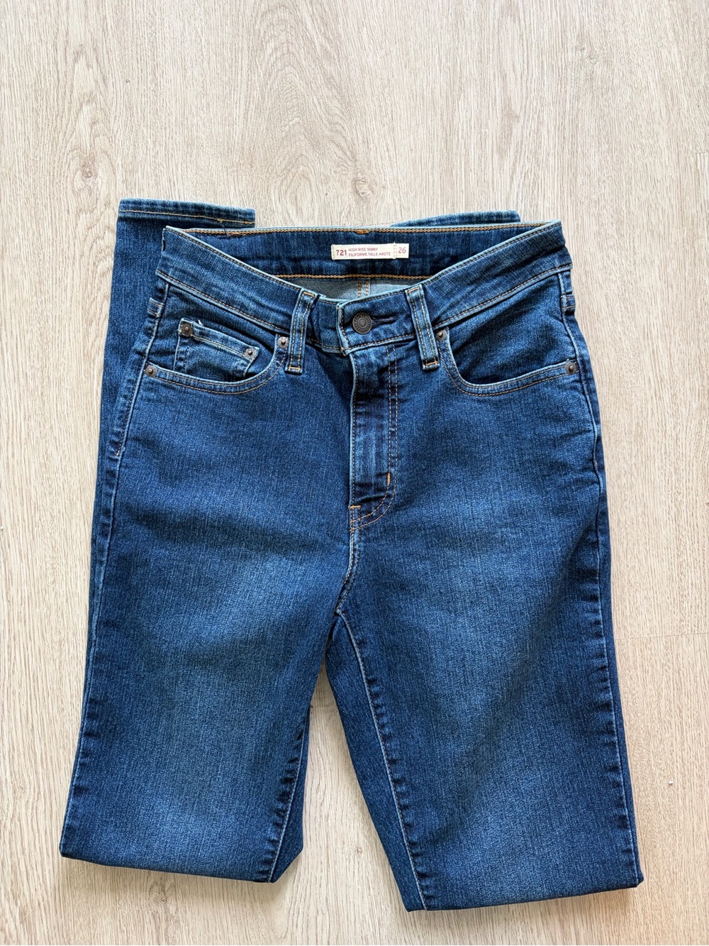 NWOT - Levi 721 Skinny Jeans